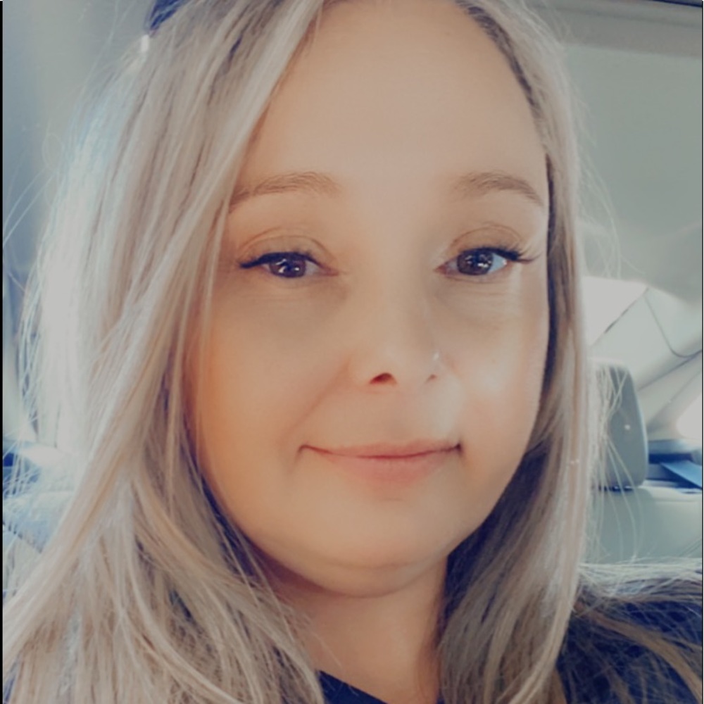 Meet your Posher, Regina